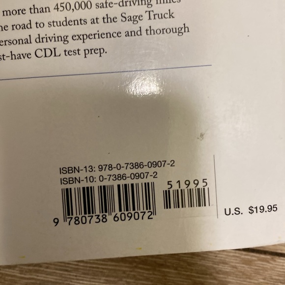 Official CDL Study Guide: Commercial Driver's License Guide: Exam Prep Book 5th - Picture 5 of 6